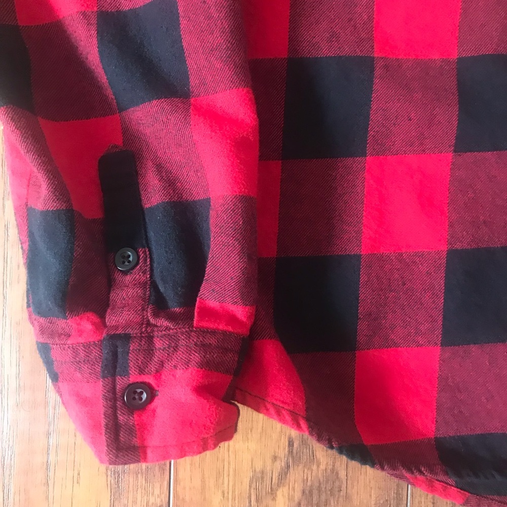 Men’s button down - Picture 3 of 7